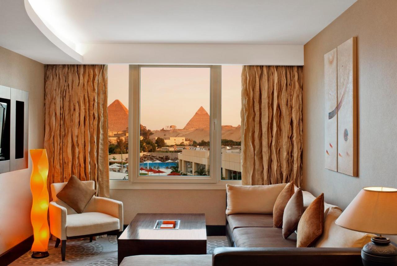 Le Meridien Pyramids Hotel & Spa Giza Rom bilde